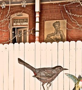Julia-Lunk,-17th-&-Pine-Streets-(photo-by-Gayl-Gray)