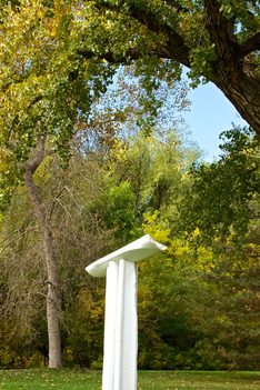 Yoshikawa,-Charles-Haertling-Sculpture-Park-(photo-by-Gayl-Gray)